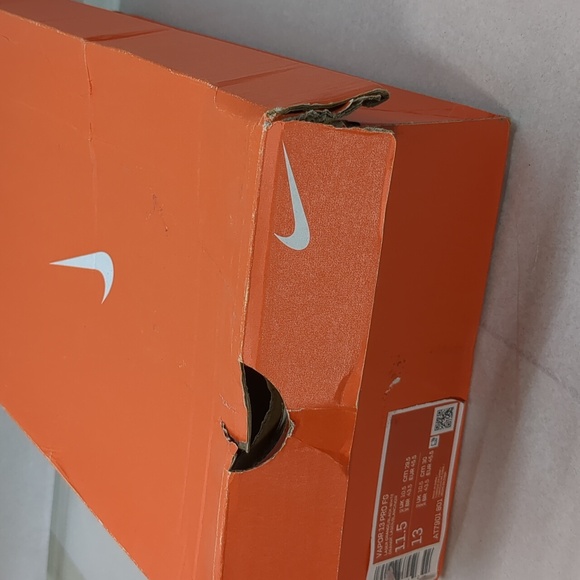 Nike Vapor 13 PRO FG Firm-Ground Soccer Cleat Mens AT7901-801 - Size 11.5